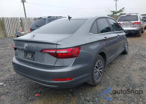 2021 Volkswagen Jetta 1.4T R-Line/1.4T S/1.4T Se z USA, uszkodzony, nr VIN 3VWC57BU2MM103489